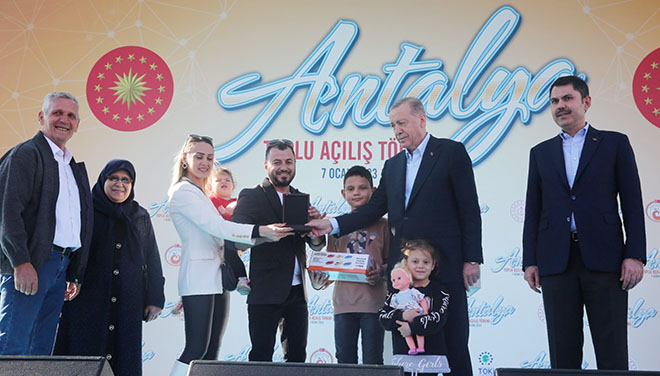 Cumhurbaşkanı Erdoğan, Antalya'da