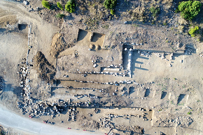 En az 6 tapınağın bulunduğu Phaselis’te kazı çalışmaları sürüyor