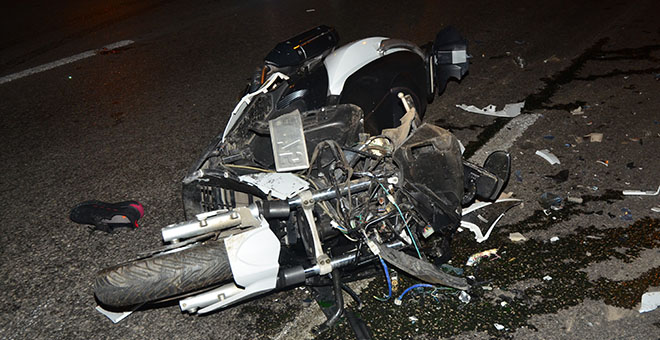 Antalya’da motosiklet kazası: 2 ağır yaralı 