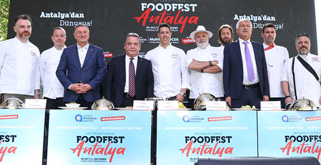 Başkan Böcek: Antalya mutfağını dünya arenasında hak ettiği noktaya getirmek istiyoruz