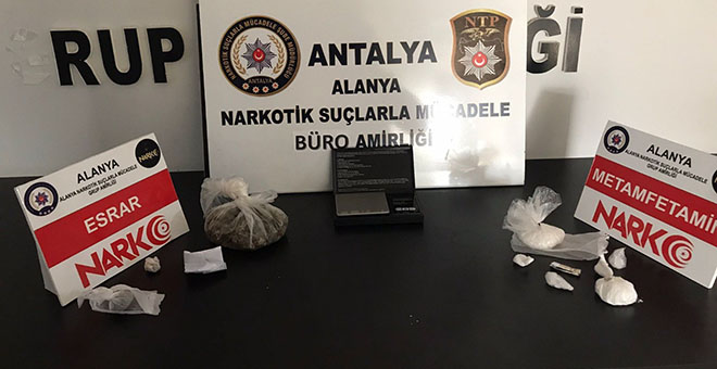 Alanya'da uyuşturucu ve hırsızlık operasyonları: 13 gözaltı 