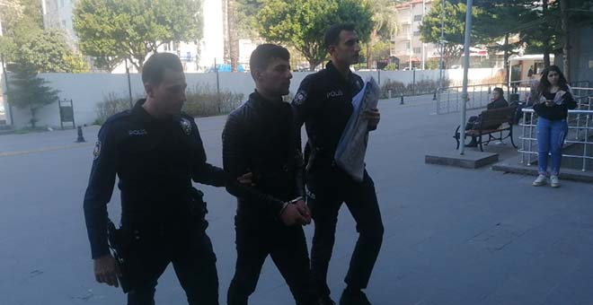 Antalya'da 3 ayrı hırsızlık yapan şüpheli yakalandı 