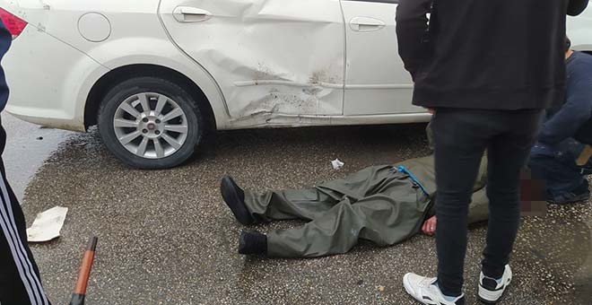 Antalya'daki kazada ehliyetsiz ve kasksız sürücü ağır yaralandı 