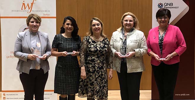Türk kadın girişimci Aslı Elif Tanuğur Samancı 100 lider kadından biri seçildi.