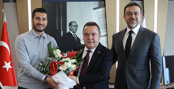 Antalyaspor’un yeni başkanı Gülel’den Başkan Böcek’e ziyaret