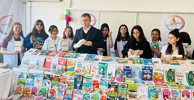 Gazipaşa'da AHENK Projesi'yle 5 bin kitap dağıtılıyor 