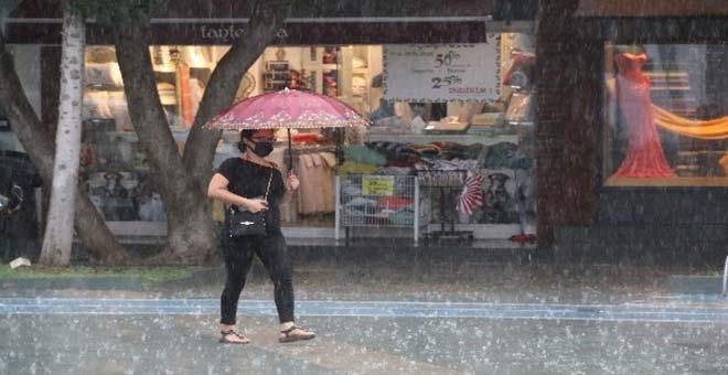Antalya Valiliği’nden vatandaşlara kuvvetli yağış uyarısı  