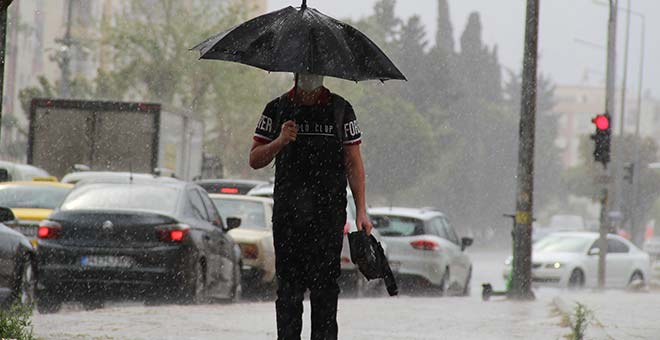 Meteoroloji'den Antalya’nın doğusu için kar ve yağmur uyarısı 