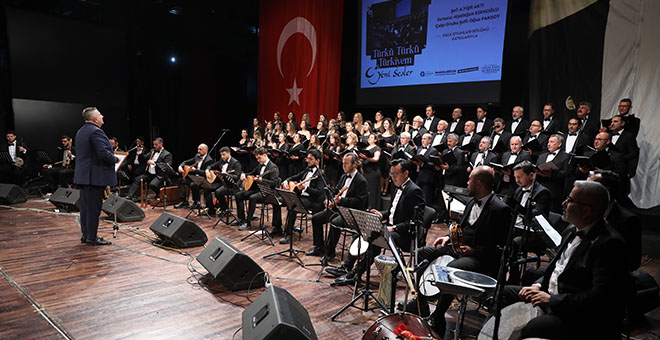 İsmail Baha Sürelsan Konservatuvarı “Türkü Türkü Türkiye’m” ile coşturdu