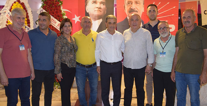CHP Aksu'da Kenan Yıldız yeniden başkan seçildi 