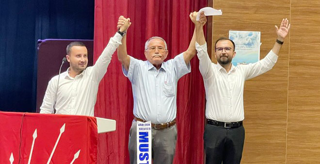 Gazipaşa CHP İlçe Başkanı Fahri Oğuz oldu 