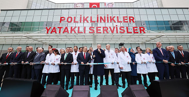 Cumhurbaşkanı Erdoğan: “Hayırlı projeleri takdir etmek kimseyi küçültmez”