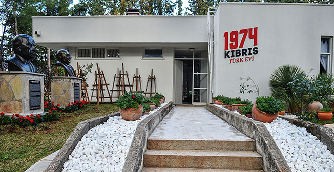 1974 Kıbrıs Türk Evi kapılarını açıyor