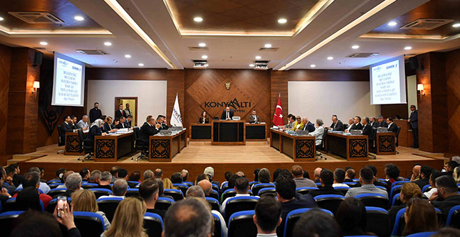 Konyaaltı’nda Kotan başkanlığındaki ilk meclis toplandı 