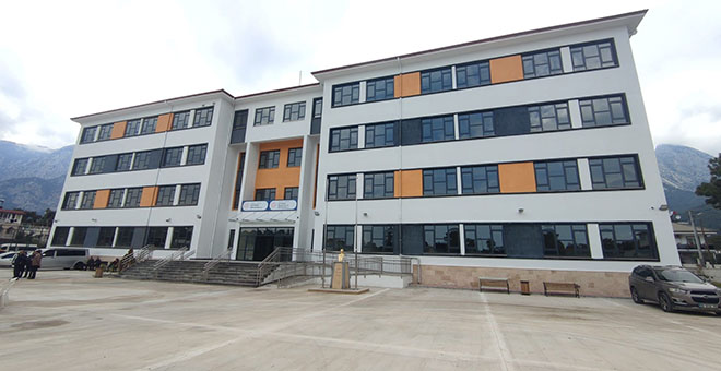 Göynük Ortaokulu ve İmam Hatip Ortaokulu bayramdan sonra açılıyor 